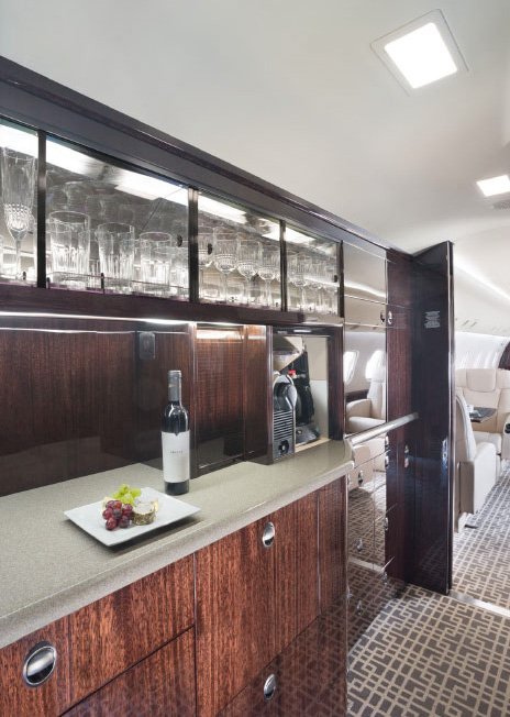 Galley dianteiro do Legacy 600